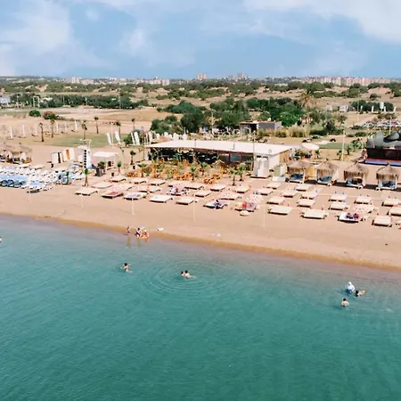 Laren Family & - Boutique Class Otel 3*