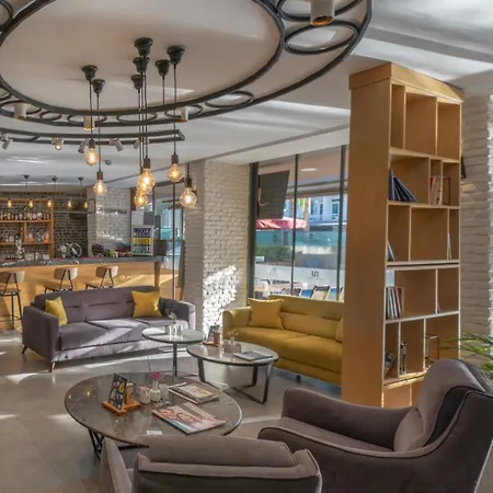 Laren Family & - Boutique Class Otel